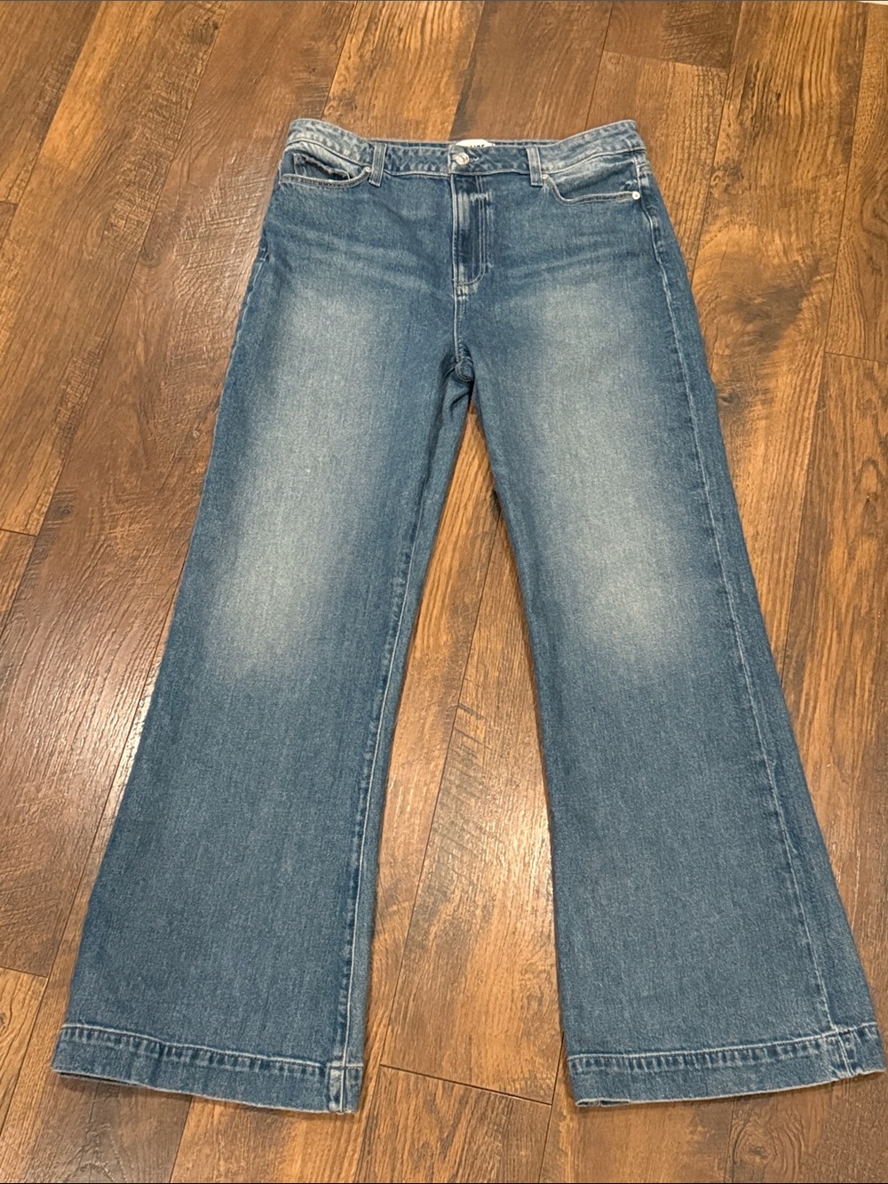 PAIGE Leenah High Rise Wide Leg Jeans in the Cranked Up wash, size 32